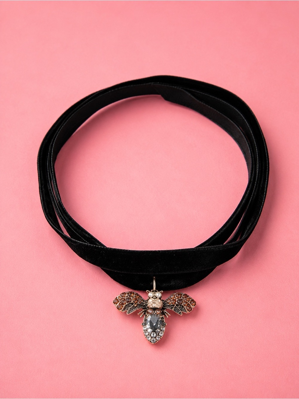 Bee Black Velvet Ribbon Choker Necklace